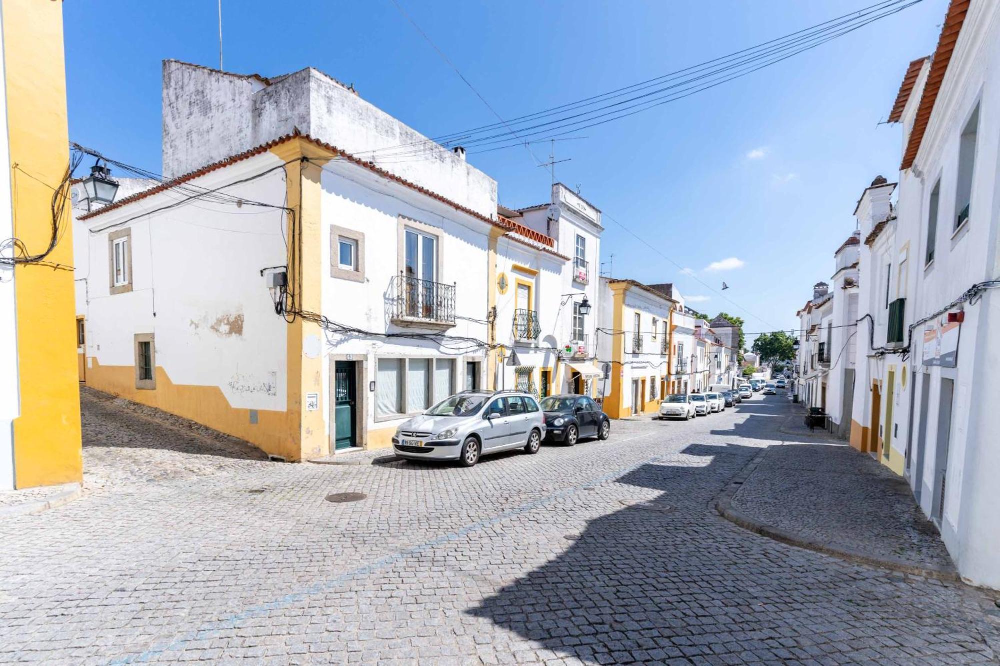 Limehome Evora Rua De Machede 61 Esterno foto